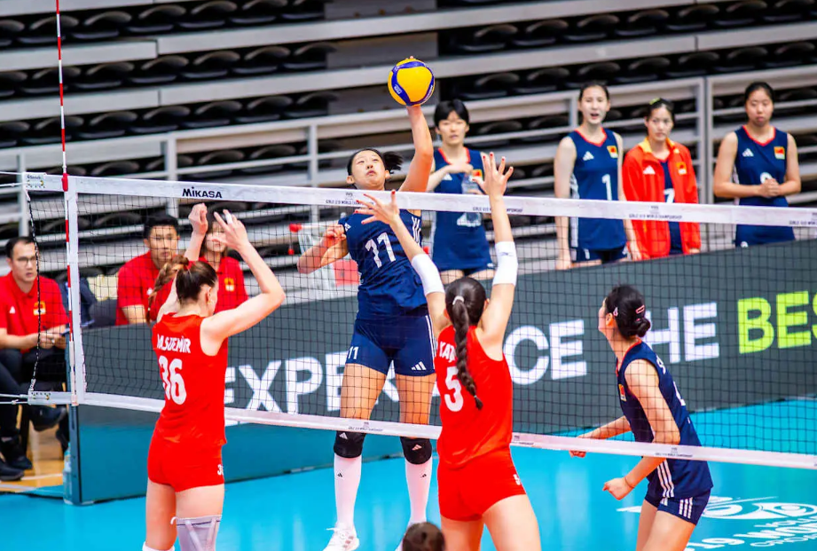 U19世锦赛-中国女排1-3土耳其 黄悦鑫空砍11分 